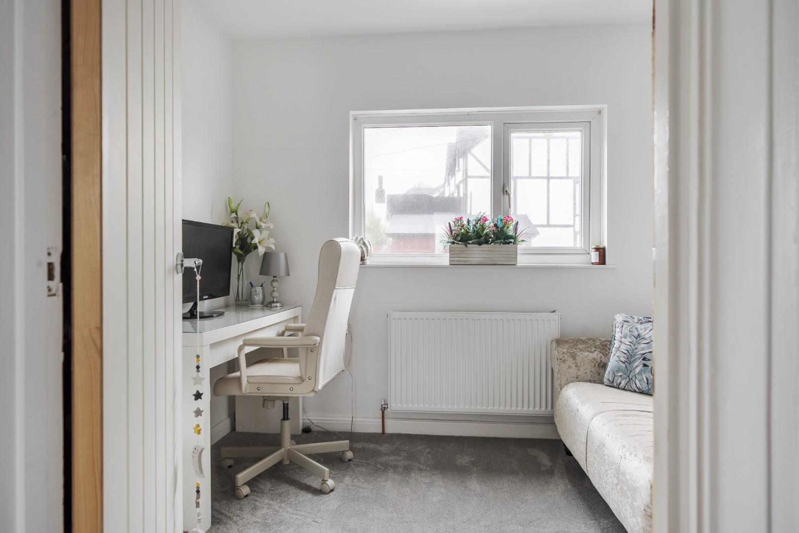 Overland Road, Mumbles, Swansea, SA3 4LP